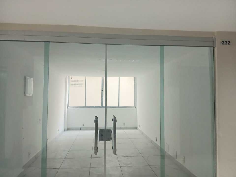 CENTRO COMERCIAL COPACABANA Sala 232